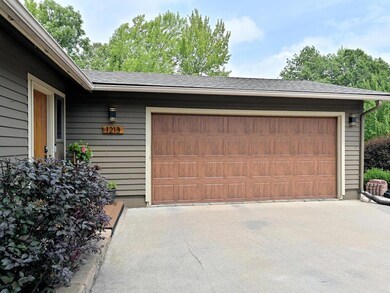 1213 SW 4th St, Grand Rapids, MN 55744 - photo 4