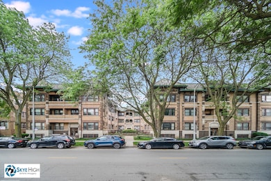 945 E Hyde Park Blvd unit 2, Chicago, IL 60615 - photo 2