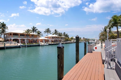 virtual-tour-325711-13