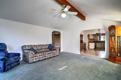 1748 Garden Dr, Medford, OR 97504 - photo 5