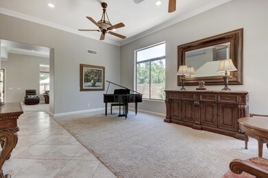 4114 E Reins Rd-10