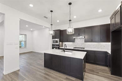 1511 Trailblazer  Kitchen 3