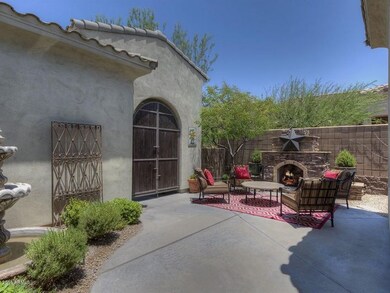 002_Courtyard