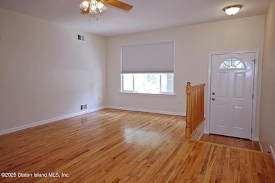 499 Greeley Ave, Staten Island, NY 10306 - photo 4