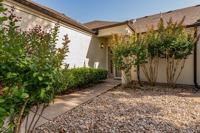 147GrandviewDrBranson-1Exteriors(3)