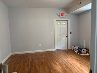 22 Everett St unit B, Woburn, MA 01801 - photo 7