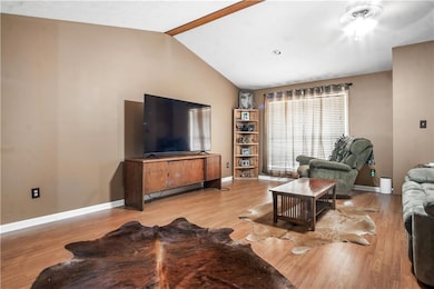 978 Lake Rd, Dry Prong, LA 71423 - photo 7