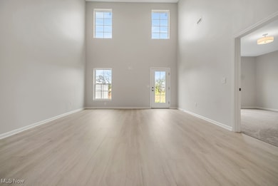 5068 Shepherds Glen, Willoughby, OH 44094 - photo 4