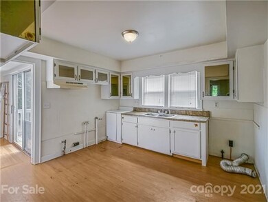 1706 5th St, Statesville, NC 28677 - photo 4