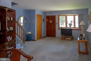 3422 Albemarle Ave, Drexel Hill, PA 19026 - photo 5