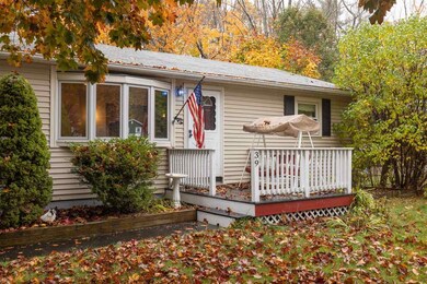 39 Mariette Dr, Portsmouth, NH 03801 - photo 2