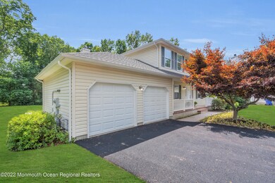 NEW DRIVEWAY & 2-CAR GARAGE