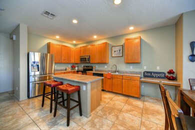 011_Kitchen
