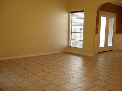 8022 Summer Trail Dr, Houston, TX 77040 - photo 3