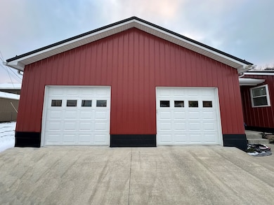 1250 10th St, West Portsmouth, OH 45663 - photo 3