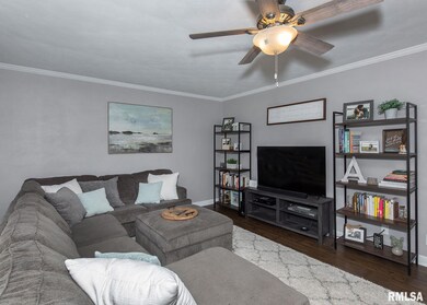 2725 Fillmore Ln, Davenport, IA 52804 - photo 3