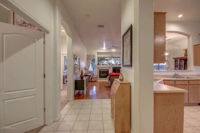 955 S Newport St, Chandler, AZ 85225 - photo 3