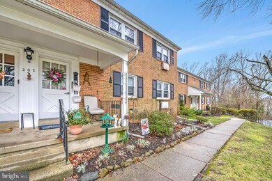 202 D Warwick Rd unit D, Stratford, NJ 08084 - photo 3