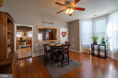 220 Center Ave, Jim Thorpe, PA 18229 - photo 5