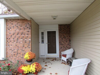 92 Lakebridge Dr, Woodbury, NJ 08096 - photo 2