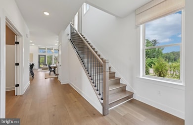 6052 Sunstone Ln, Haymarket, VA 20169 - photo 5