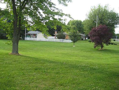 4931 S 50 W, Anderson, IN 46013 - photo 5