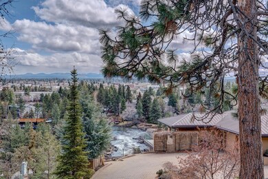 30 NW Wilmington Ave, Bend, OR 97701 - photo 3