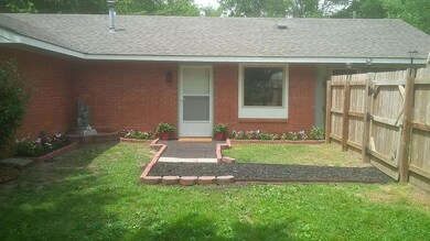 92 loop drive front of house
