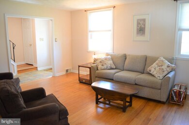 4924 Jackson Dr, Brookhaven, PA 19015 - photo 5