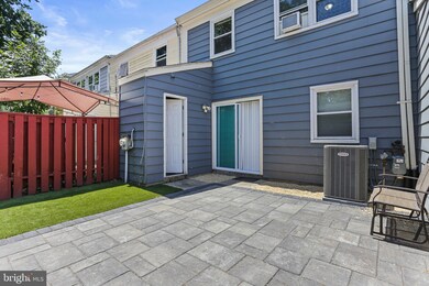 12113 Pheasant Run Dr, Laurel, MD 20708 - photo 6