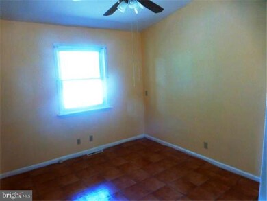 1540 Fairmount St, Bethlehem, PA 18017 - photo 4