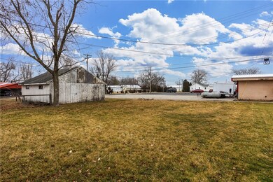 1016 N 16th St, Mattoon, IL 61938 - photo 6