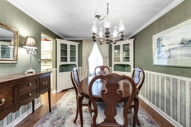 009-1804OldShayCourt-Columbus-OH-43229-s