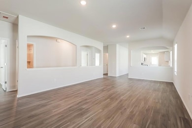 1927 Malus Way, El Reno, OK 73036 - photo 4