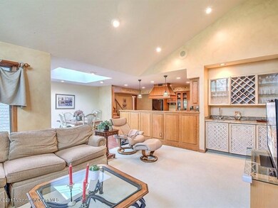 9 Chesley Ct, Morganville, NJ 07751 - photo 7