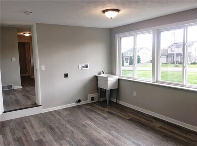 Mud and Laundry Room