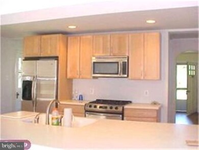 46 Weiss Ave, Flourtown, PA 19031 - photo 2