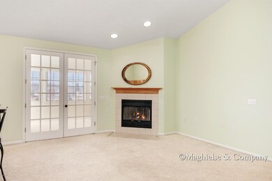 04 Living Room