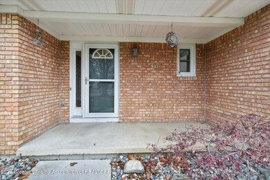 05-226-Chanticleer-Trail-Lansing-MI-4891