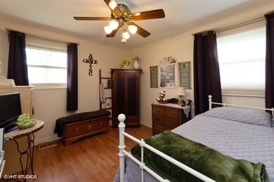 3511 Sigwalt St, Rolling Meadows, IL 60008 - photo 4