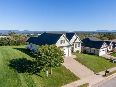 109 Stonewall Jackson Blvd, Staunton, VA 24401 - photo 3