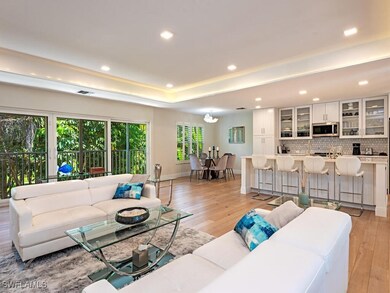 1100 3rd St S unit 202, Naples, FL 34102 - photo 3