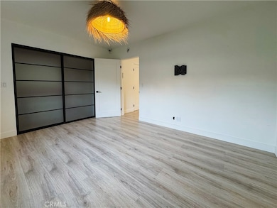 22539 Dolorosa St, Woodland Hills, CA 91367 - photo 2