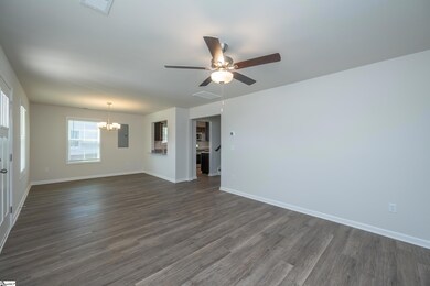 221 Waltham Ct, Greenville, SC 29617 - photo 6