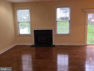 2408 Dorchester St W, Furlong, PA 18925 - photo 7