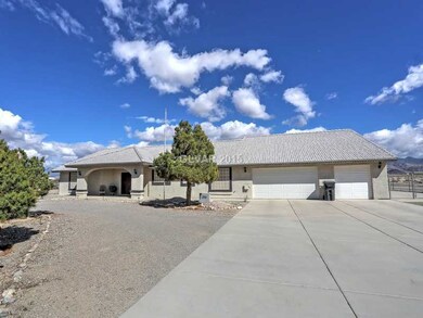 Property Photo. Front