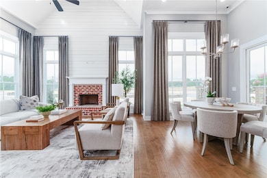 BRADFORD MODEL HOME