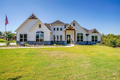 1999 Trailwood Dr, Weatherford, TX 76085 - photo 3