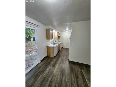 4823 Cougar Ct SE, Salem, OR 97317 - photo 4