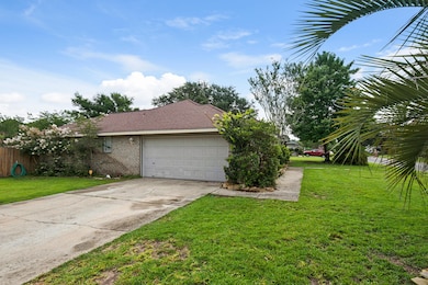 7995_Lola_Circle_20170619_012